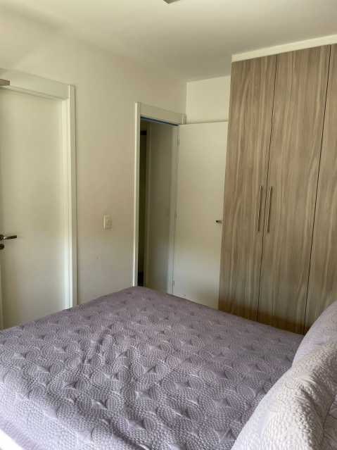 Apartamento à venda com 3 quartos, 94m² - Foto 13