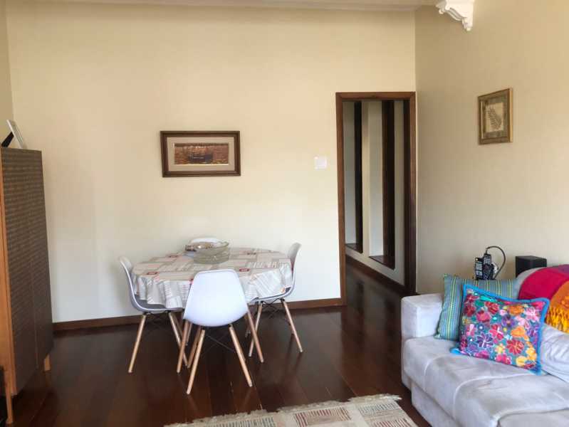 Apartamento à venda com 3 quartos, 87m² - Foto 2