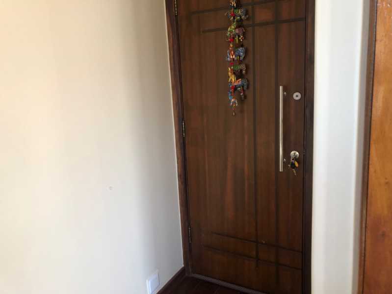 Apartamento à venda com 3 quartos, 87m² - Foto 21