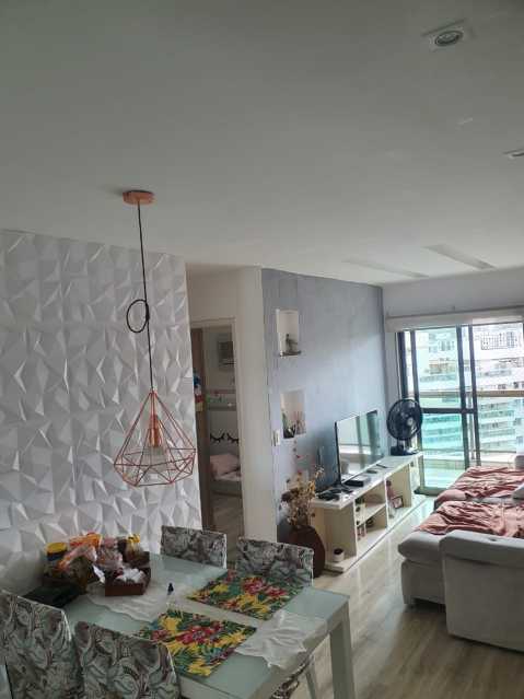 Cobertura à venda com 3 quartos, 114m² - Foto 4