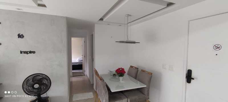 Apartamento à venda com 2 quartos, 64m² - Foto 6