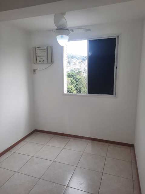 Apartamento à venda com 2 quartos, 66m² - Foto 11