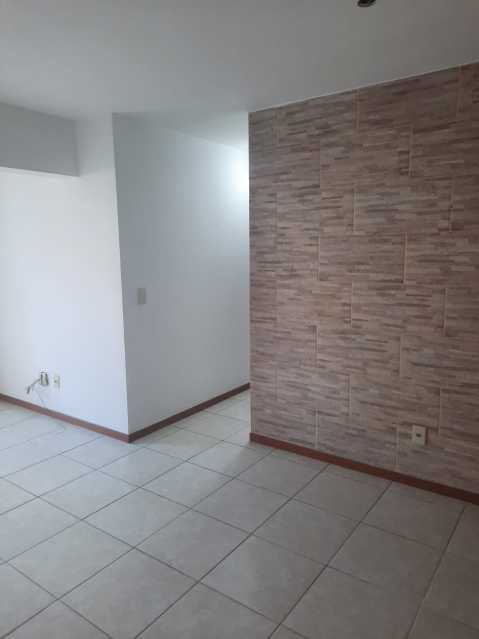 Apartamento à venda com 2 quartos, 66m² - Foto 3