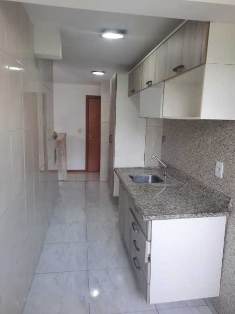 Apartamento à venda com 2 quartos, 66m² - Foto 6