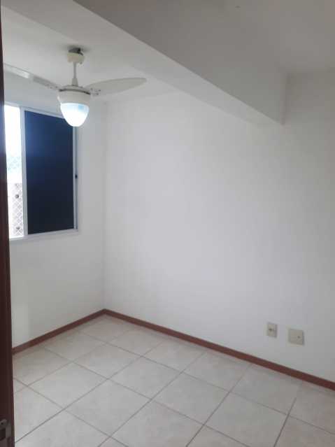 Apartamento à venda com 2 quartos, 66m² - Foto 4