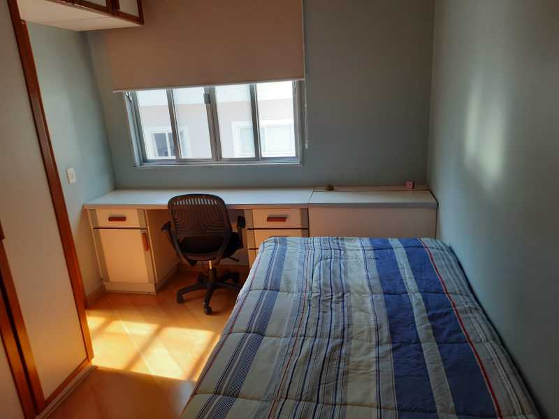 Apartamento à venda com 4 quartos, 180m² - Foto 15