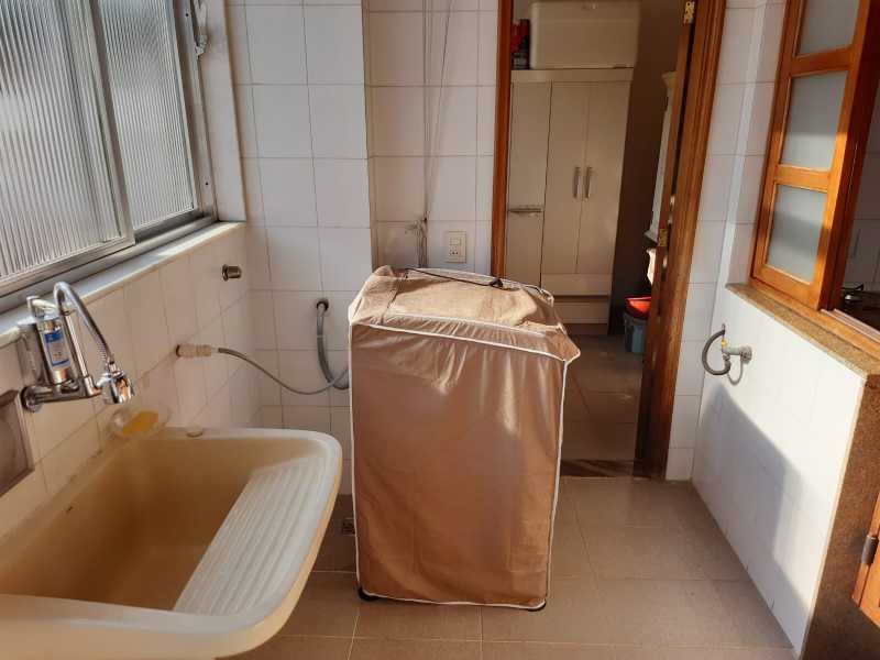 Apartamento à venda com 4 quartos, 180m² - Foto 24