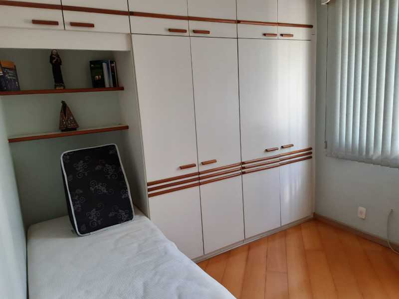 Apartamento à venda com 4 quartos, 180m² - Foto 17