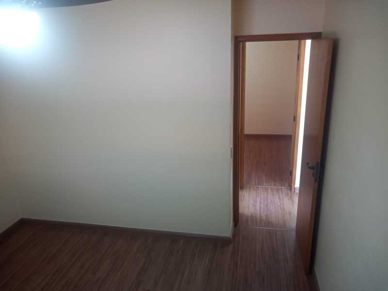 Apartamento à venda com 2 quartos, 61m² - Foto 9