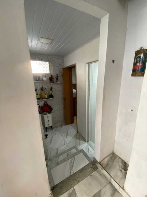 Casa à venda com 5 quartos, 269m² - Foto 5