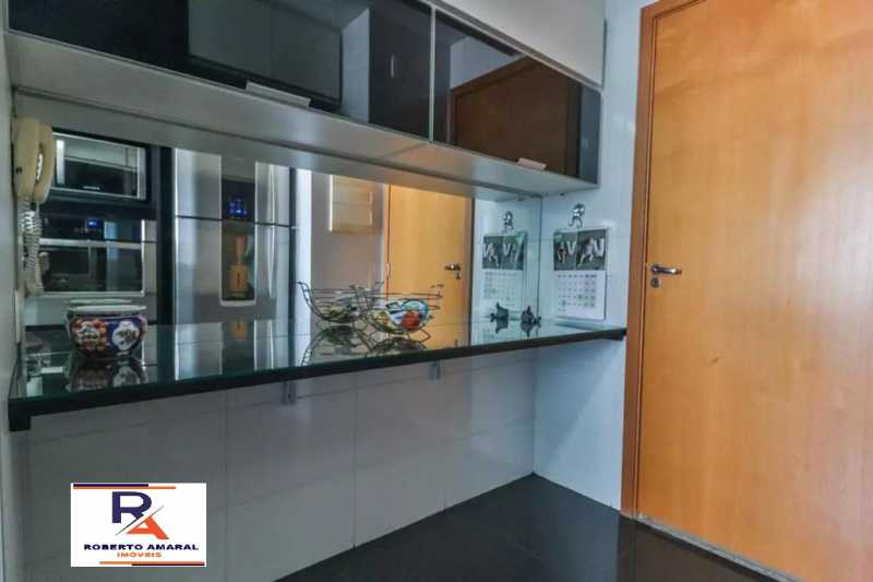 Apartamento à venda com 3 quartos, 92m² - Foto 8