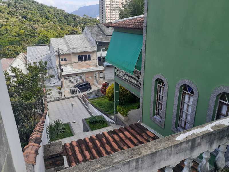 Casa de Condomínio à venda com 4 quartos, 313m² - Foto 28