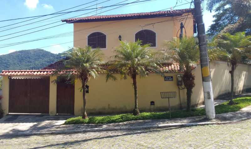 Casa de Condomínio à venda com 4 quartos, 176m² - Foto 2