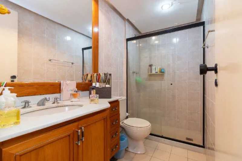 Apartamento à venda com 4 quartos, 155m² - Foto 7