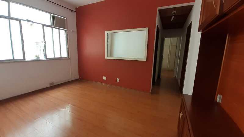 Apartamento à venda com 2 quartos, 72m² - Foto 1