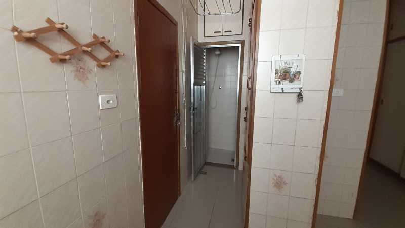 Apartamento à venda com 2 quartos, 72m² - Foto 12