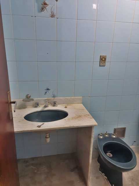 Apartamento à venda com 2 quartos, 96m² - Foto 11