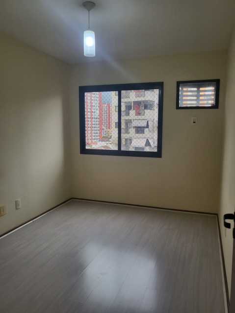 Apartamento à venda com 3 quartos, 108m² - Foto 8