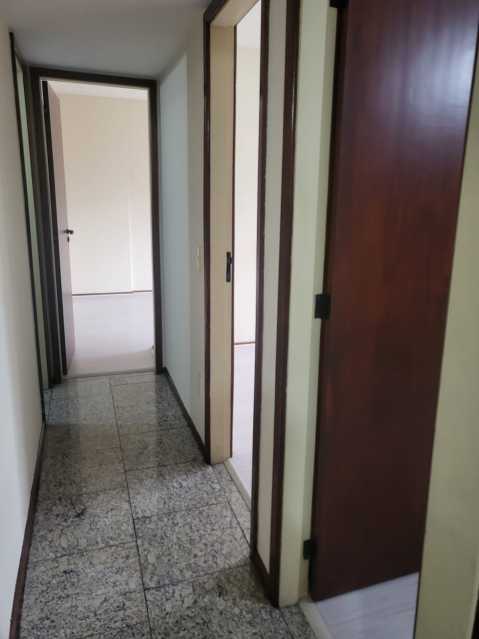 Apartamento à venda com 3 quartos, 108m² - Foto 12