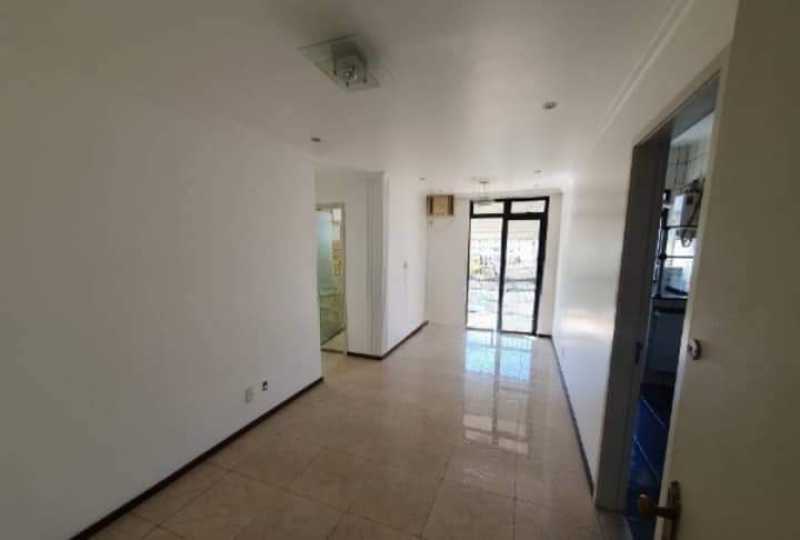 Apartamento à venda com 1 quarto, 50m² - Foto 6