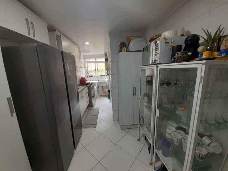 Apartamento à venda com 3 quartos, 92m² - Foto 5