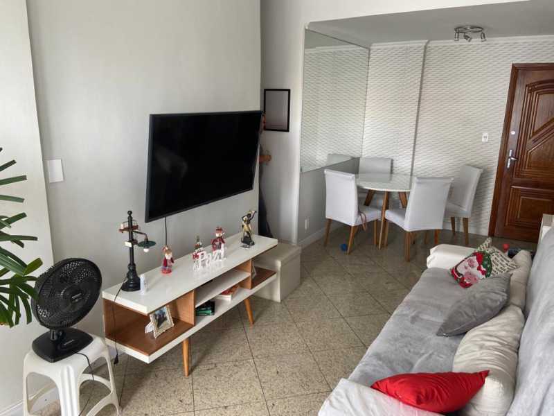 Apartamento à venda com 2 quartos, 86m² - Foto 3