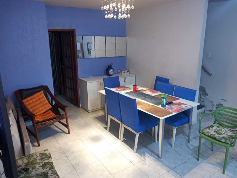 Casa de Condomínio para alugar com 4 quartos, 200m² - Foto 15