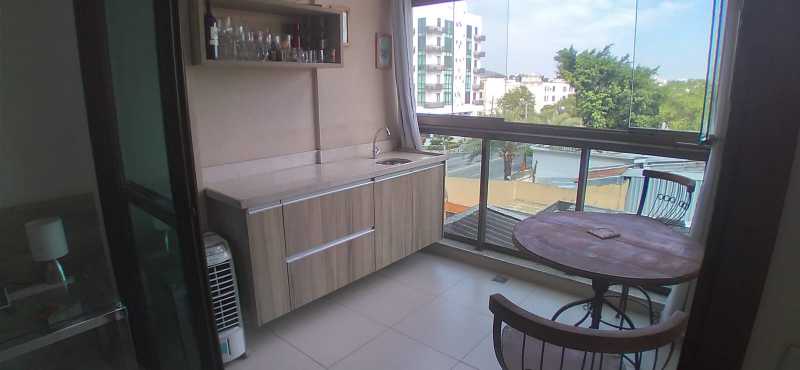 Apartamento à venda com 2 quartos, 82m² - Foto 18