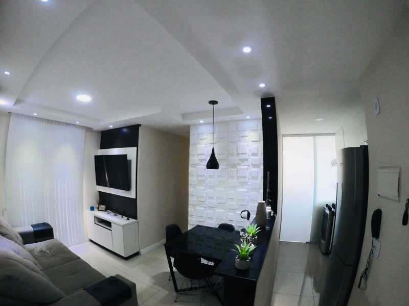 Apartamento à venda com 2 quartos, 48m² - Foto 2