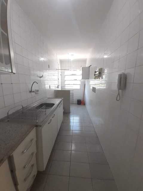 Apartamento à venda com 2 quartos, 58m² - Foto 6