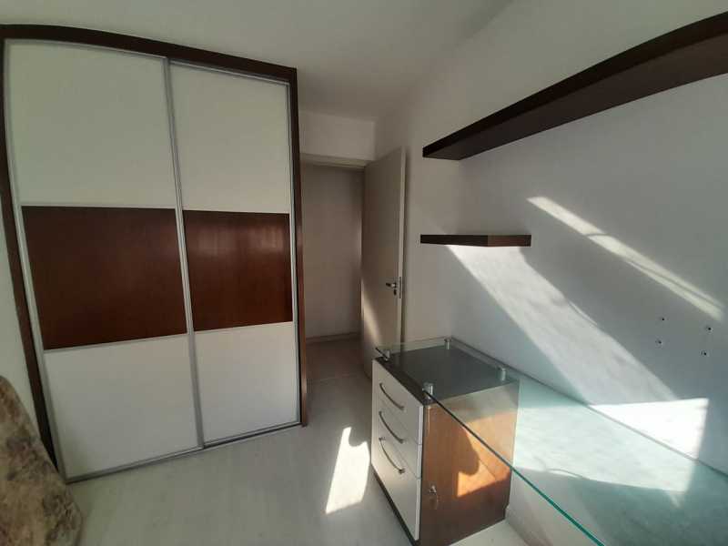 Apartamento à venda com 3 quartos, 70m² - Foto 18