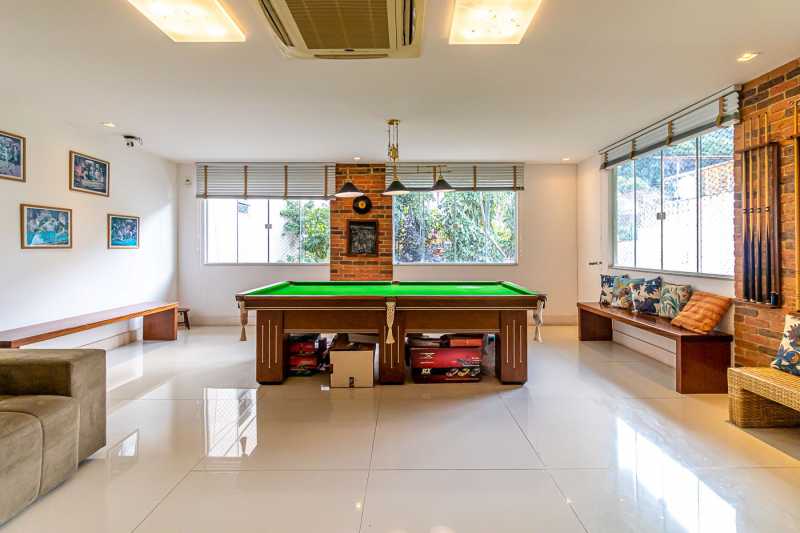 Casa de Condomínio à venda com 8 quartos, 595m² - Foto 19