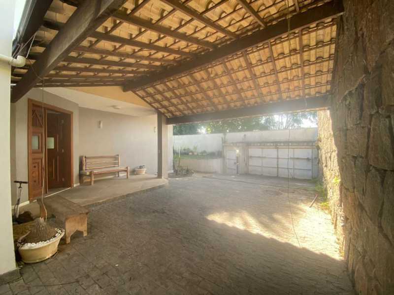 Casa de Condomínio à venda com 4 quartos, 880m² - Foto 9