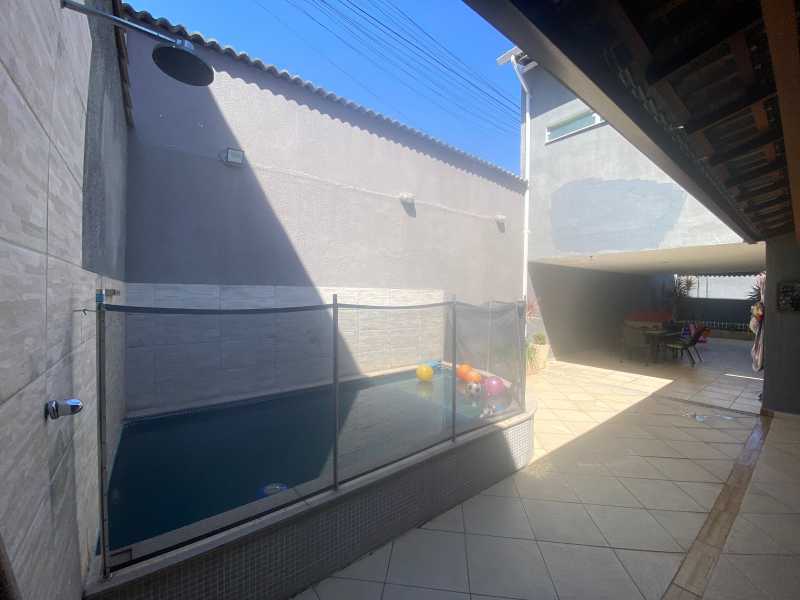 Casa de Condomínio à venda com 3 quartos, 94m² - Foto 3