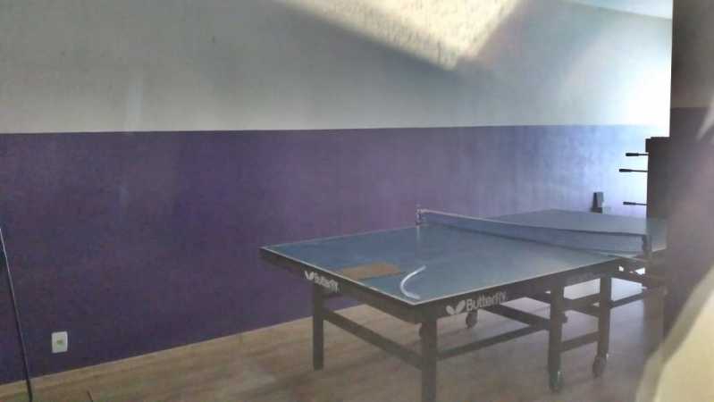 Apartamento à venda com 2 quartos, 68m² - Foto 9