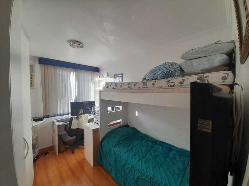 Apartamento à venda com 2 quartos, 68m² - Foto 13