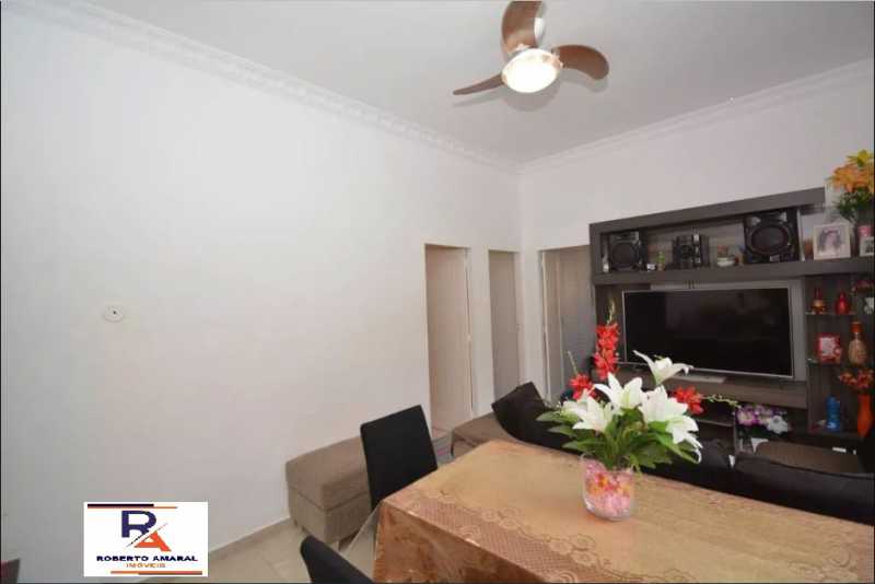 Apartamento à venda com 2 quartos, 70m² - Foto 3