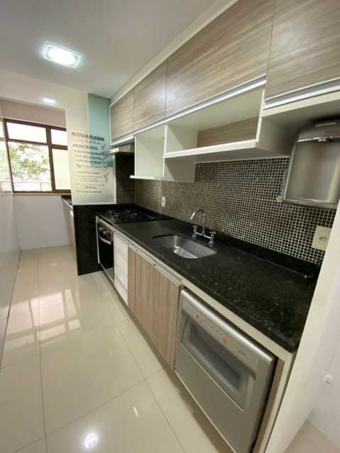 Apartamento à venda com 3 quartos, 84m² - Foto 7