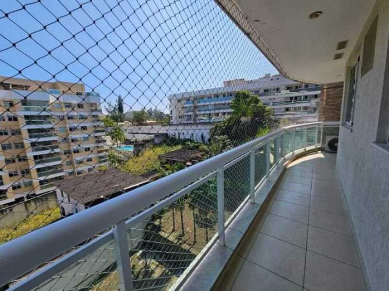 Apartamento à venda com 3 quartos, 88m² - Foto 2