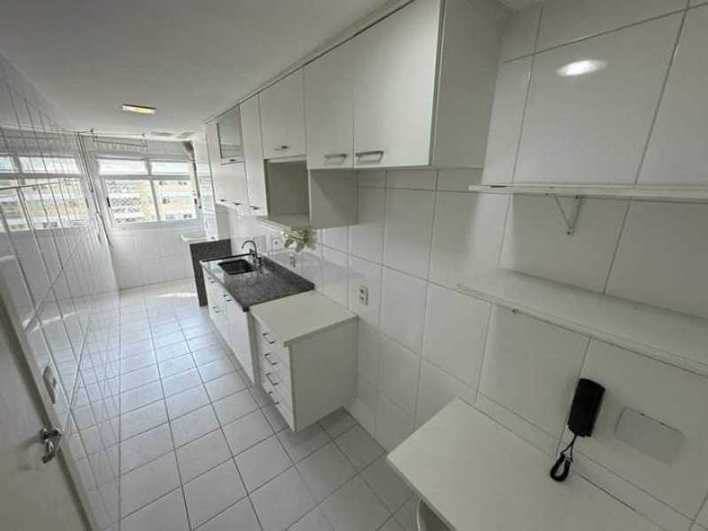 Apartamento à venda com 3 quartos, 88m² - Foto 8