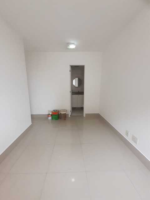 Apartamento à venda com 2 quartos, 65m² - Foto 16