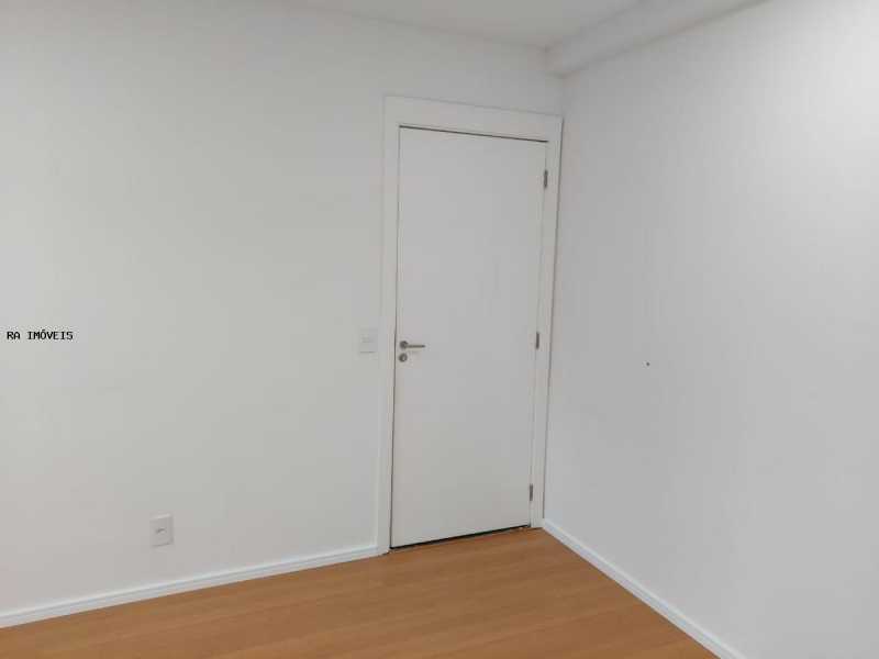 Apartamento à venda com 2 quartos, 54m² - Foto 11