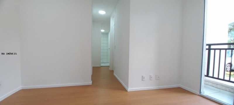 Apartamento à venda com 2 quartos, 54m² - Foto 15