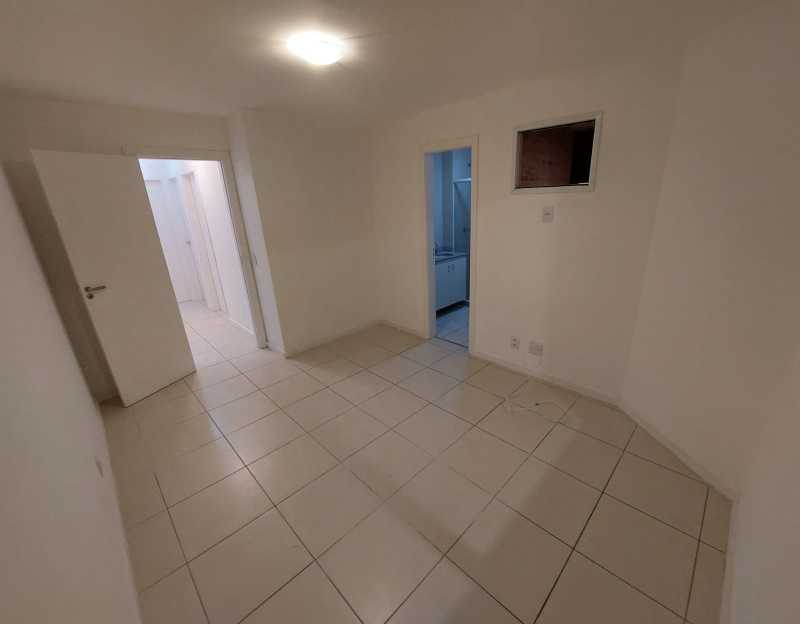 Apartamento à venda com 3 quartos, 80m² - Foto 11