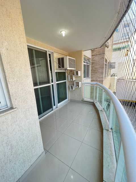 Apartamento à venda com 2 quartos, 88m² - Foto 3