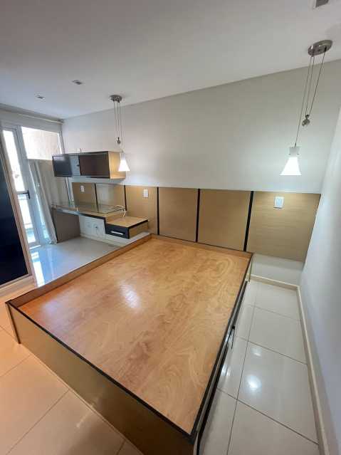 Apartamento à venda com 2 quartos, 88m² - Foto 17