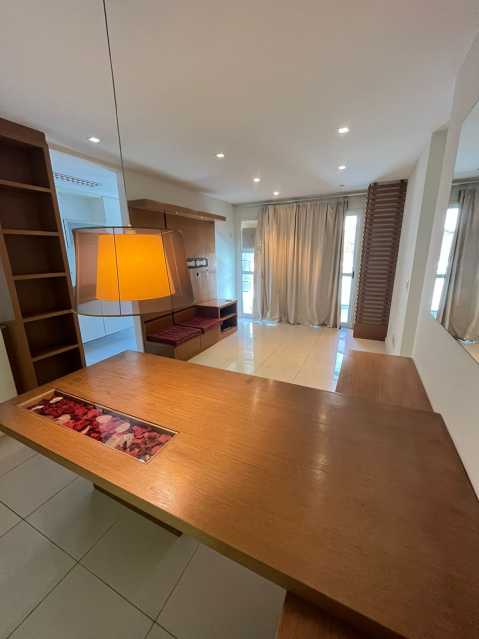 Apartamento à venda com 2 quartos, 88m² - Foto 5