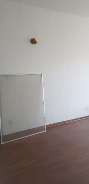 Apartamento à venda com 2 quartos, 70m² - Foto 7