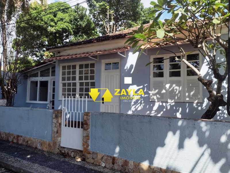 Casa de Vila à venda com 3 quartos, 87m² - Foto 2