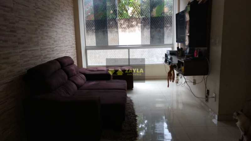 Apartamento à venda com 2 quartos, 62m² - Foto 2